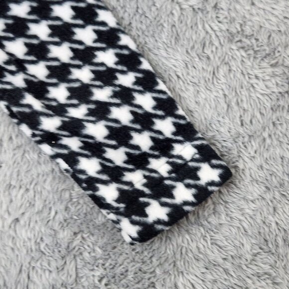 3/$20 Kidgets Hooded Top Toddler Girls 24M Black White Houndstooth Floral Button - Picture 10 of 10